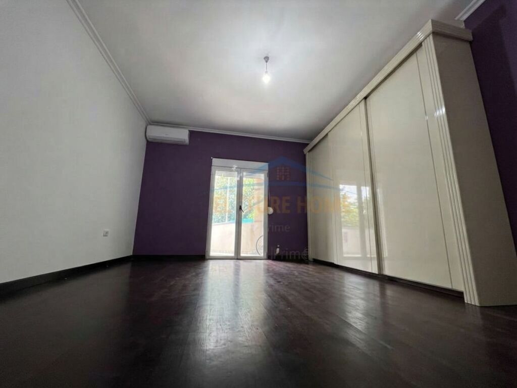 Qera, Apartament 2+1, Komuna E Parisit.Tirane