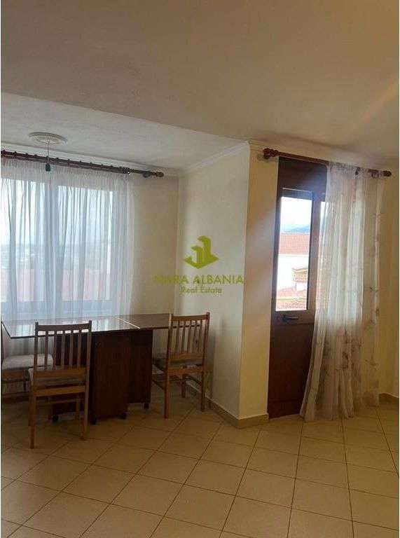 Apartament 2+1+2 me qira