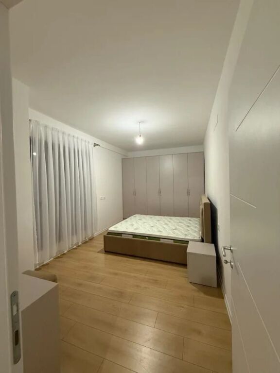 Affittasi Appartamento 1+1+1 con Balcone