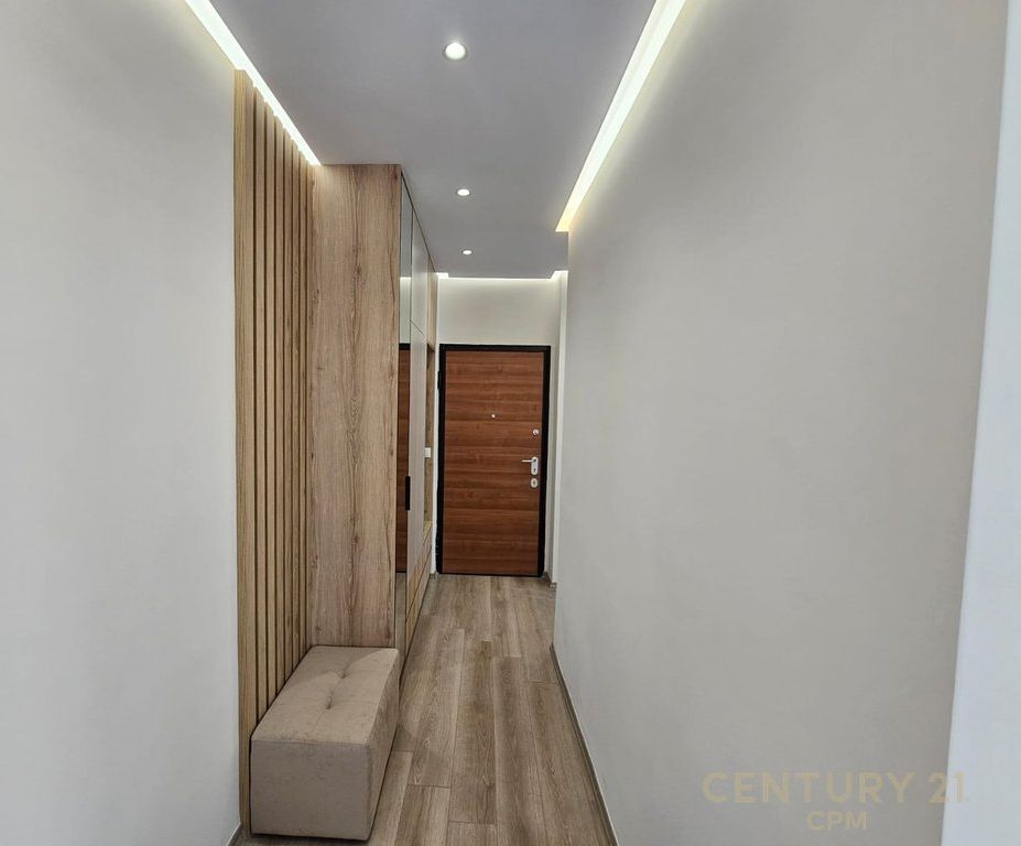 Jepet apartament 2+1 me qira tek Rezidenca Aura, Tirane!
