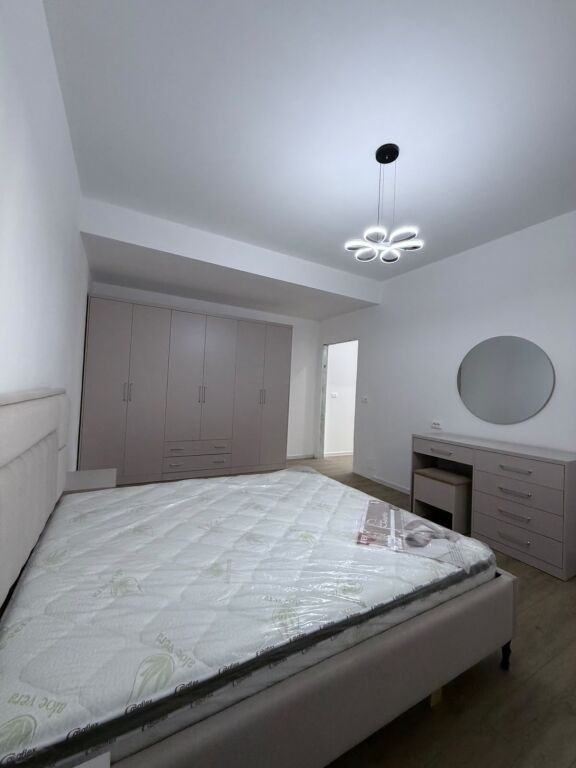 🏠Ne zonen e Saukut,jepet me qera kati i I-re i nje vile,1+1,i sapo mobiluar  50,000Leke