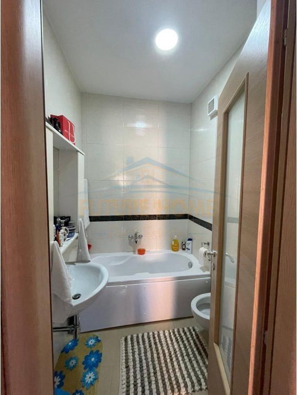 In vendita, Appartamento 2+1+2, Lago Secco, TiranaPRM62336