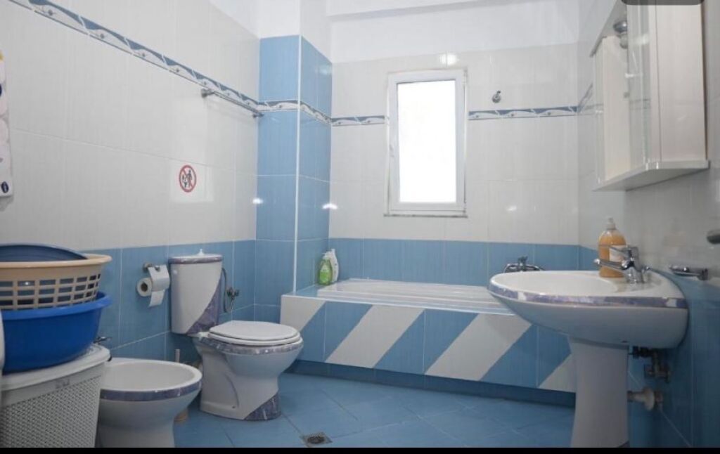 3+1 apartment for rent on Butrinti Street, Sarandë