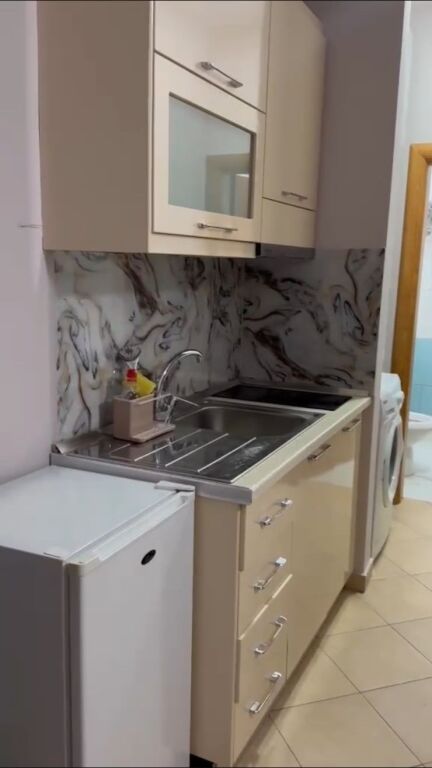 GARSONIERE ME QIRA – RRAPI, VLORË