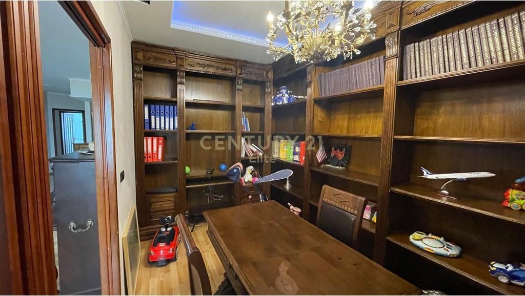 Qira, Apartament 2+1+2, Sheshi Willson