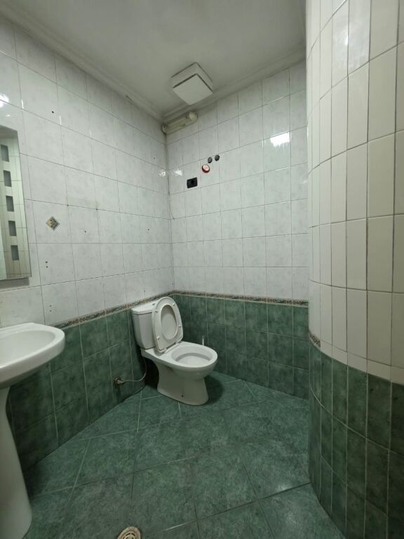 For Rent: Premium Office 📍 Bllok - Sky Tower || 8 Working Spaces + Huge Terraces + 1 Parking Space 💥 || 380,000 LEKE/Month