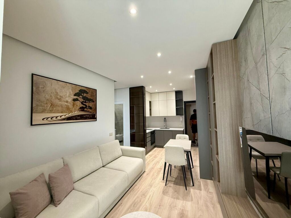 📣 AFFITTO SUPER Appartamento 1+1 +Posto Auto 📍 Golden Tower Residence 🛣️ Via “Mine Peza” ✨