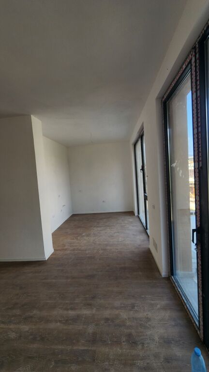 APARTAMENT 2+1+2 SHITET "LAKE DIAMOND RESIDENCE", DRY LAKE- TIRANA!