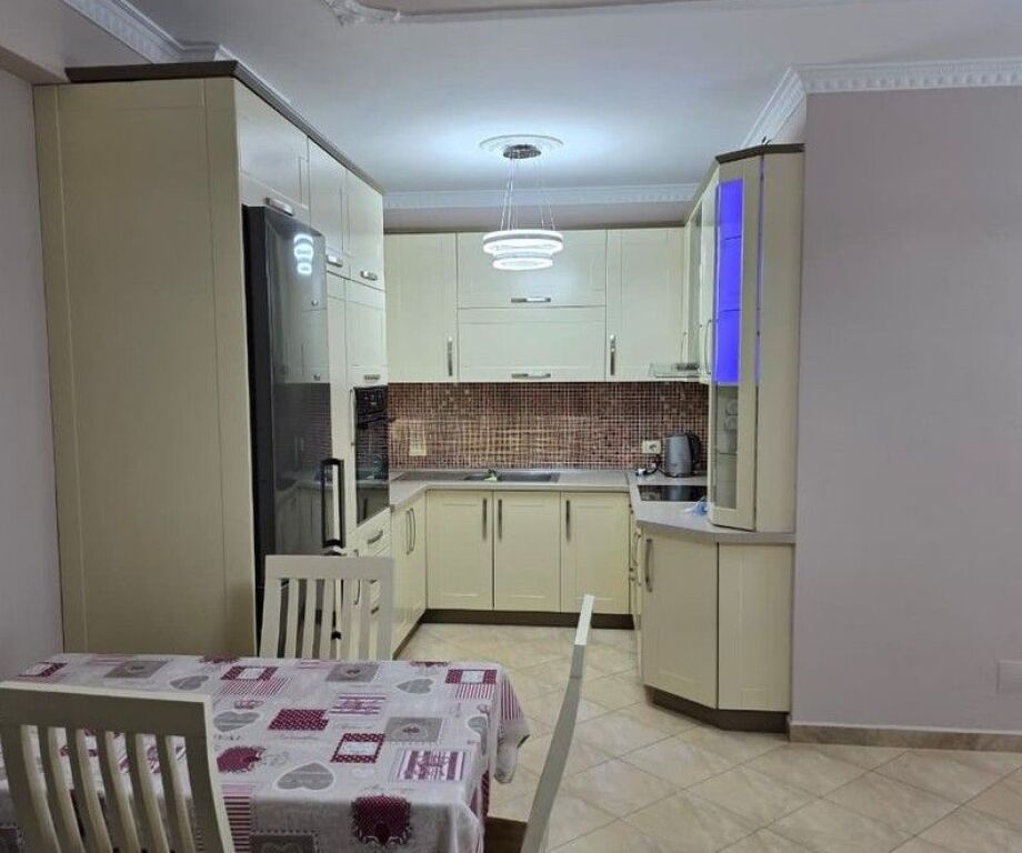 Apartment 2+1+2 for sale – Gener 2 Complex, Jordan Misja Street