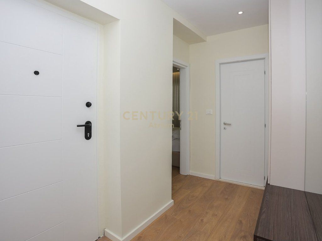 SHITET APARTAMENT 1+1 TEK MYSLYM SHYRI!