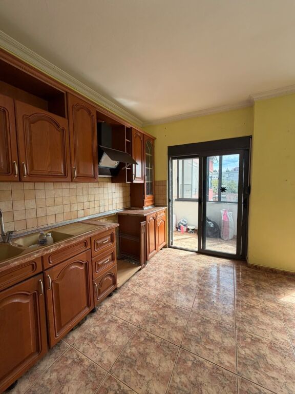 Rent | Apartment 3 + 1 | Dibrës Street | 500 €/month
