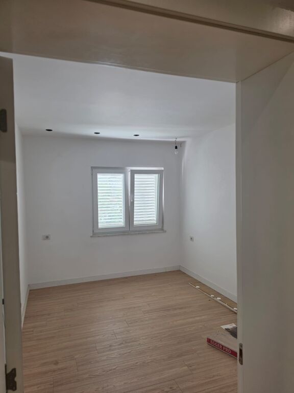 Apartment for rent 2+1 Kavaja Street