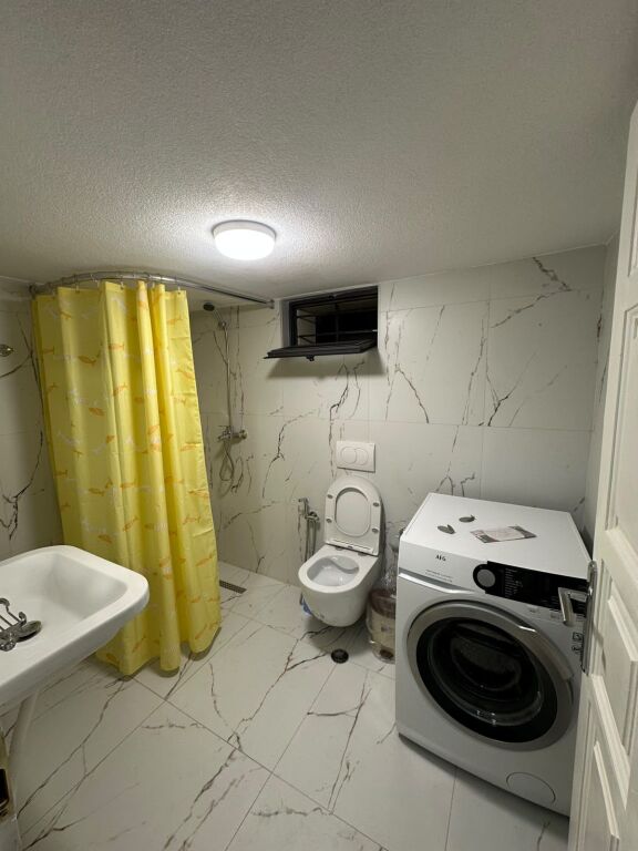 Apartament 1+1 me qira –  universiteti i UET - Porcelan !