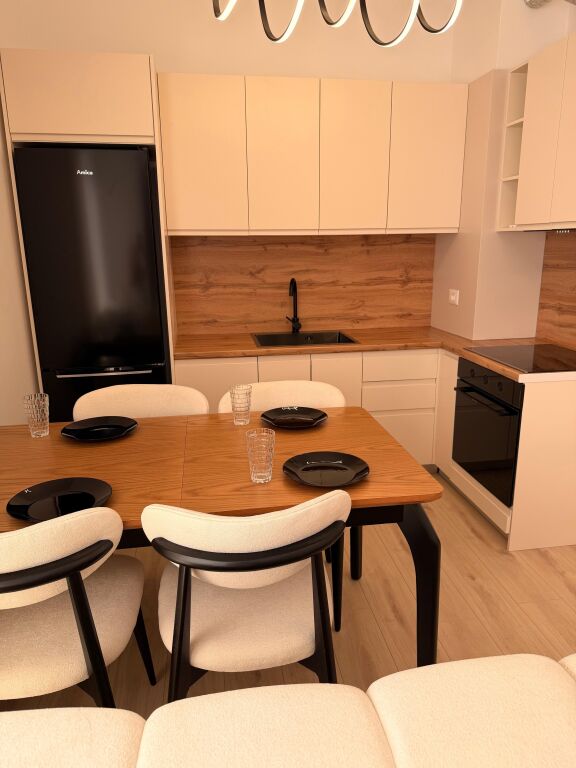 Apartament 1+1 me qera Bulevardi i Ri