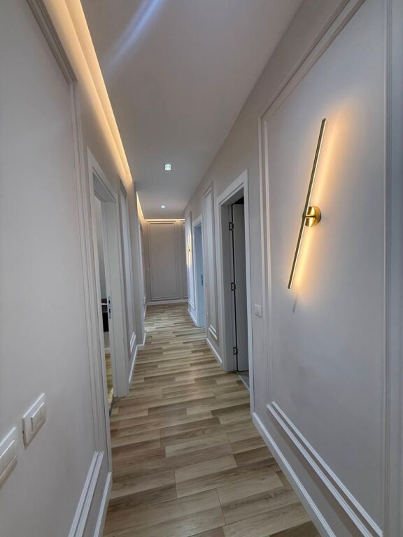 APARTAMENT 2+1+2 + PARKIM  ME QIRA TE OASIS!