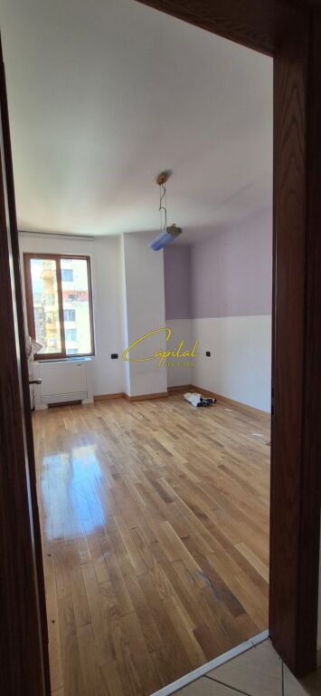 VENDESI APPARTAMENTO 2+1+2 21 DICEMBRE 258.000 EURO
