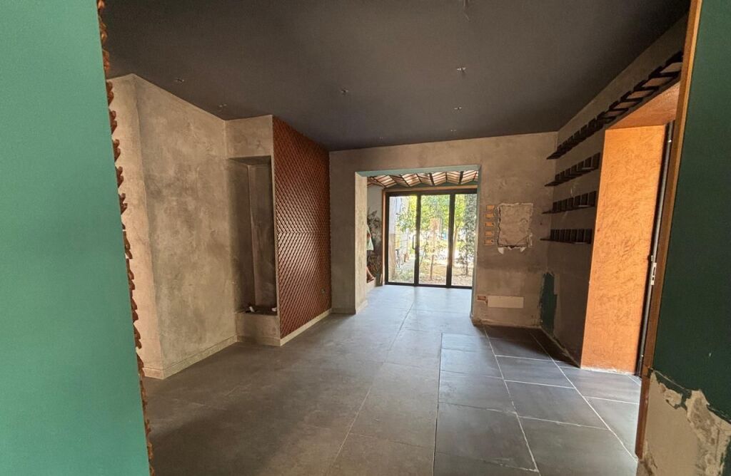 Vendita | Ambjent Biznesi | 21 Dhjetori | 700000 €