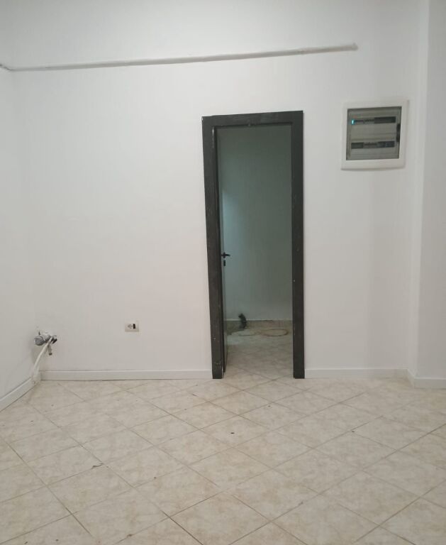 Qera | Ambjent Biznesi | Yzberisht | 320 €/muaj