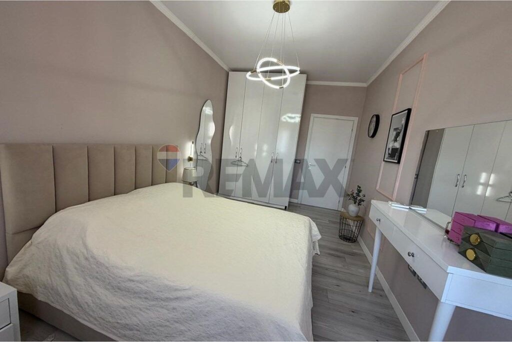 Apartment 2+1+2+parking for rent Yzberisht