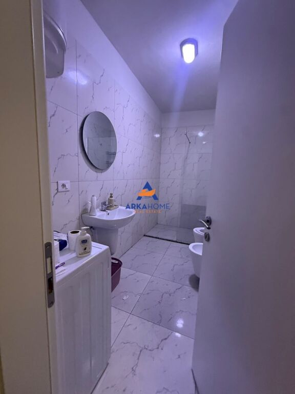 AFFITTASI APPARTAMENTO 2+1+BALCONE "GOLDEN PARK RESIDENCE" 60.000 LEKE