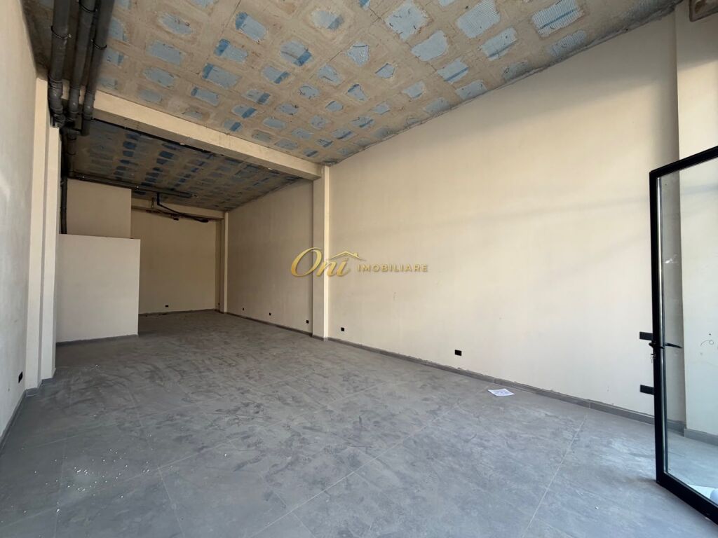 PASKUQAN, NEGOZIO 84M2 IN AFFITTO