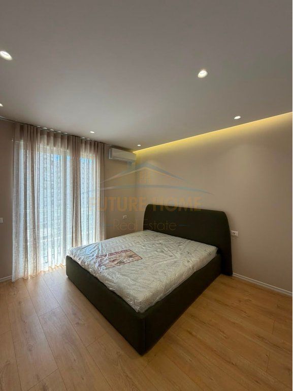 In vendita, appartamento 2+1, Vlorë
