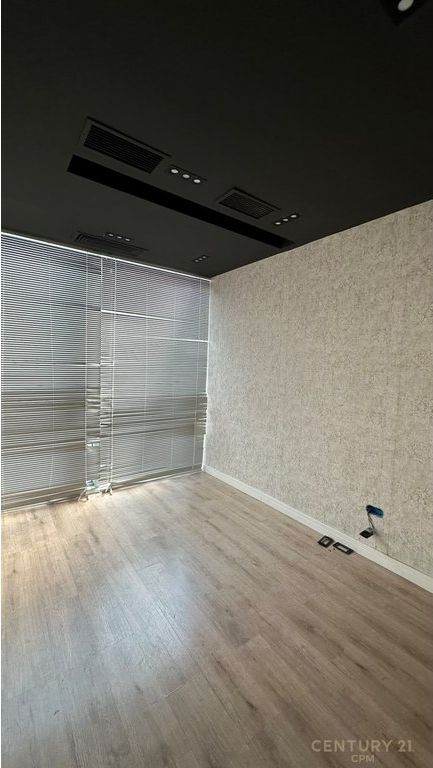 Ambient Premium për Qira Pranë Coin, Tiranë - 7000€ | 308.3 m² 7,000 € /Muaj