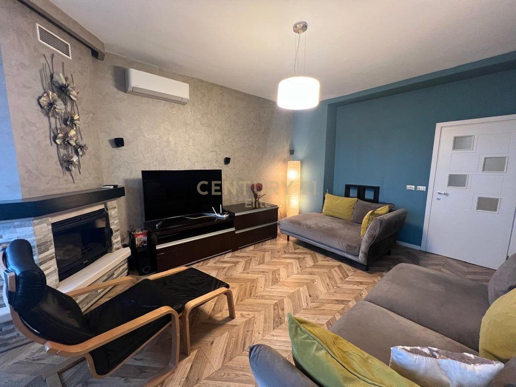 Apartment 2+1+2 for sale at Mine Peza! 260,000 €