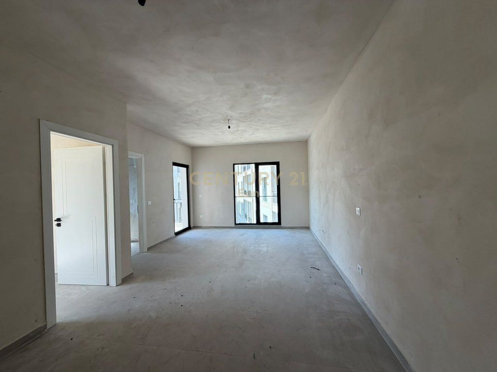 APARTMENT 1+1 WITH POOL VIEW AT ORIENTAL RESIDENCE, GOLEM!