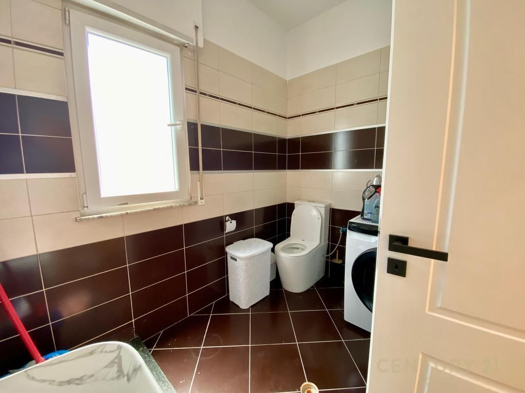TEK KODRA E DIELLIT SHESIM SUPER APARTAMENT 2+1+2