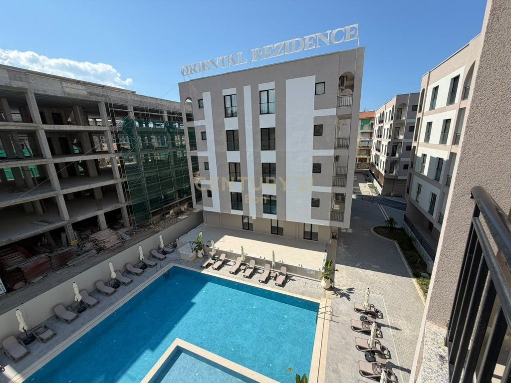 APARTMENT 1+1 WITH POOL VIEW AT ORIENTAL RESIDENCE, GOLEM!