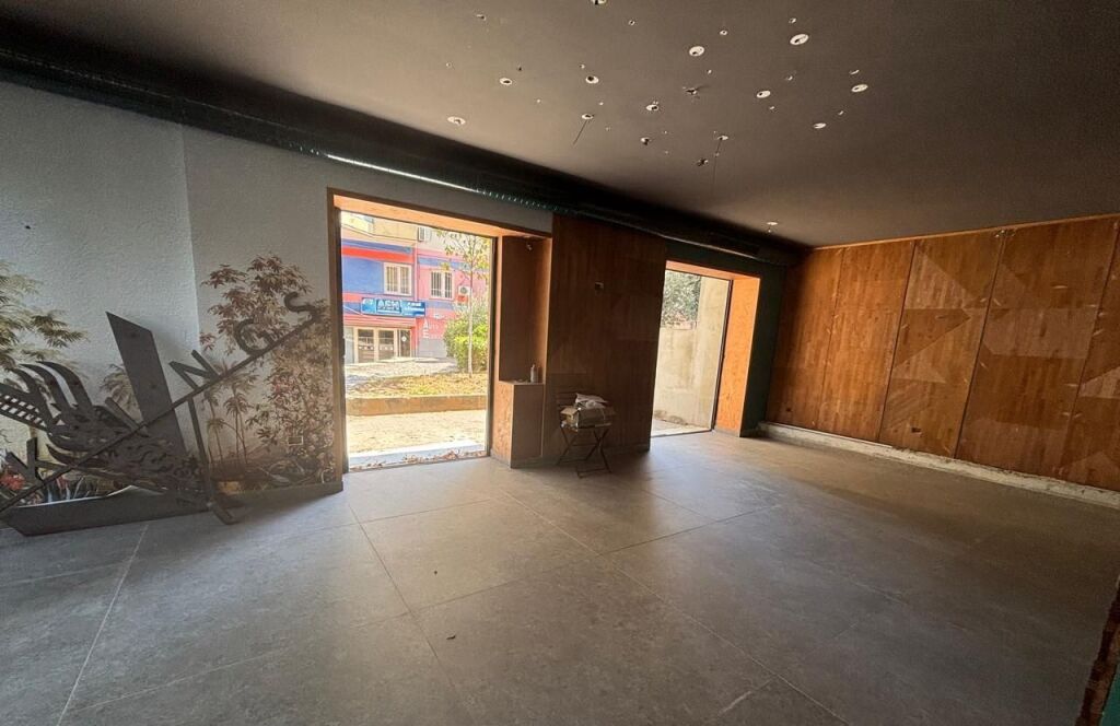 Vendita | Ambjent Biznesi | 21 Dhjetori | 700000 €