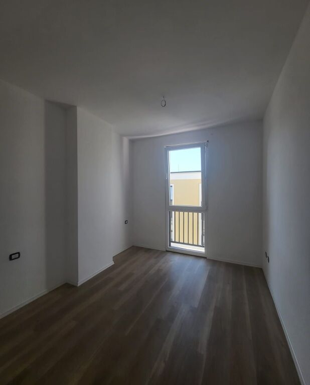 Apartament ne shitje 1+1 Sauku Vjeter