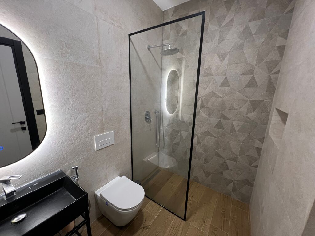Apartament 3+1+2 poste parkimi per qera pranë TEG