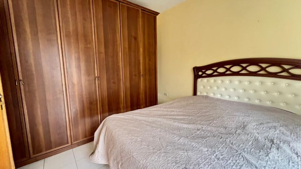 Apartament Duplex 3+1 me qira - Komuna e Parisit