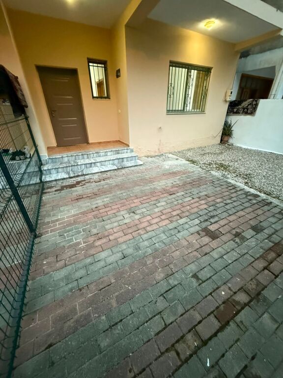 CASA PRIVATA IN AFFITTO 1+1 - SIRI KODRA TIRANE