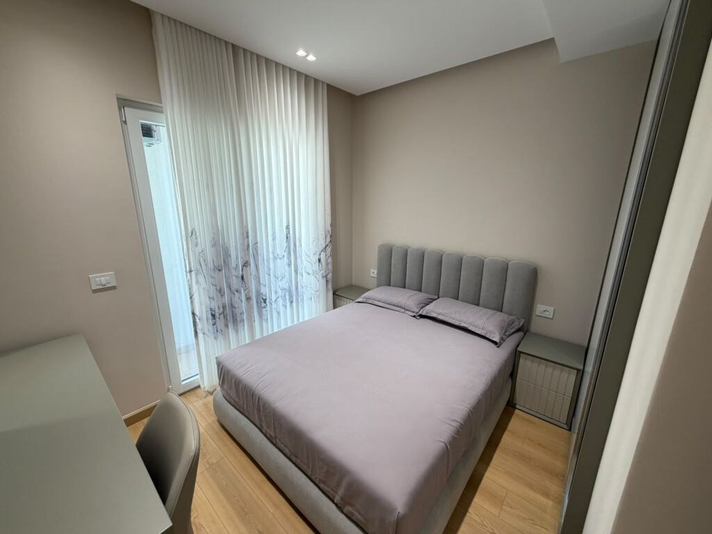 🏠 AFFITTASI 2+1  📍 Indirizzo: Zogu i Zi