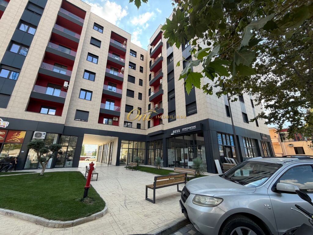 PASKUQAN, NEGOZIO 84M2 IN AFFITTO