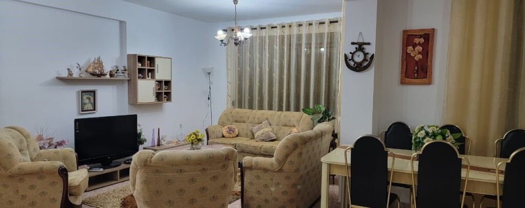 Qera | Apartament 2 + 1 | Blloku | 900 €/muaj