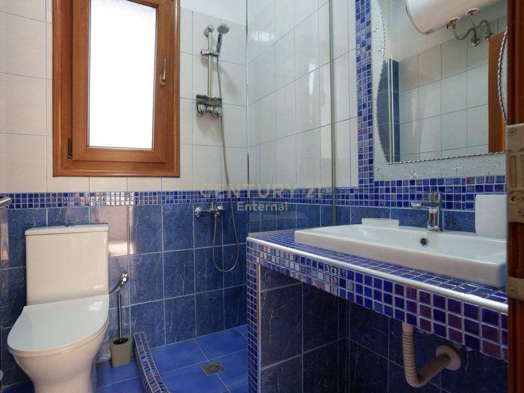 Appartamento 2+1+2 In Affitto al Lago di Tirana 1.200 € /Mese