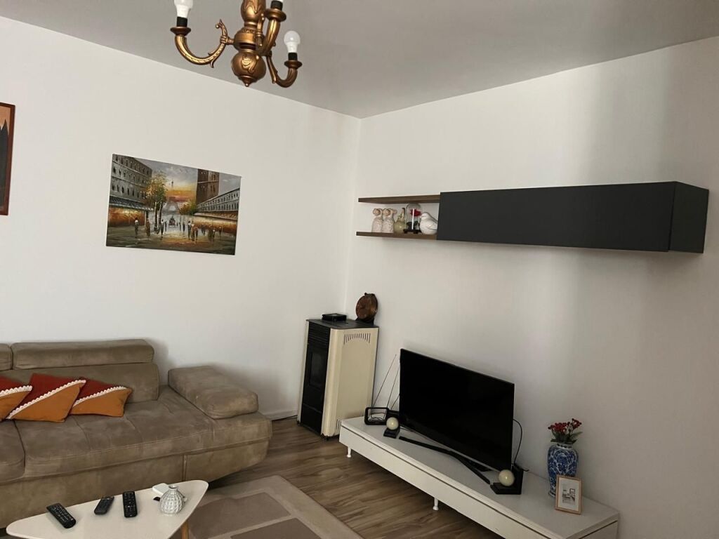 Vile Me Qera 3+1 Ne Allias (ID BV22699) Tirane