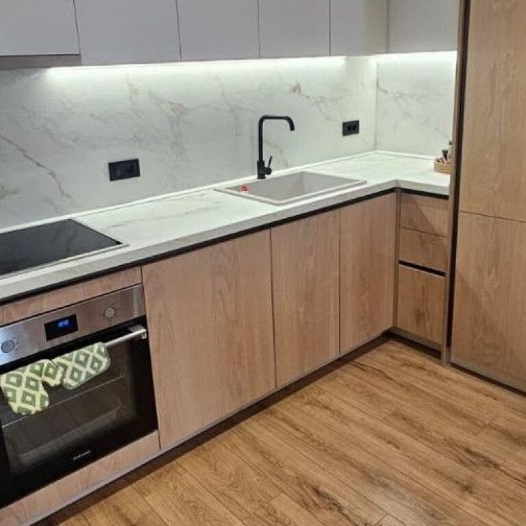 🏡 APARTAMENT LUKSOZ 1+1 ME QIRA – GOLDEN TOWER