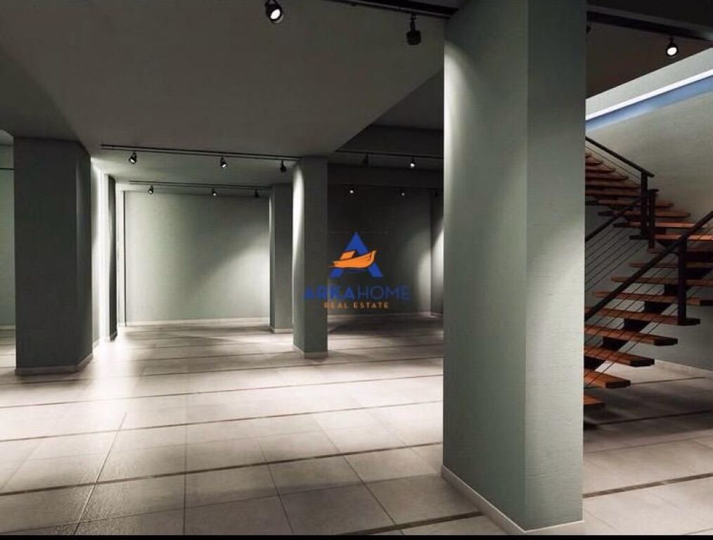 MAGAZZINO E NEGOZIO IN AFFITTO 300 M2 "VICINO A GOLDEN PARK, PALAZZO ROSSO" 200.000 LEKE