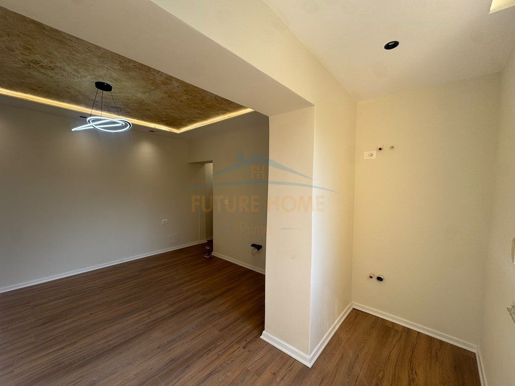 Shitet , Apartament 1+1 , Asim Vokshi , Tirane