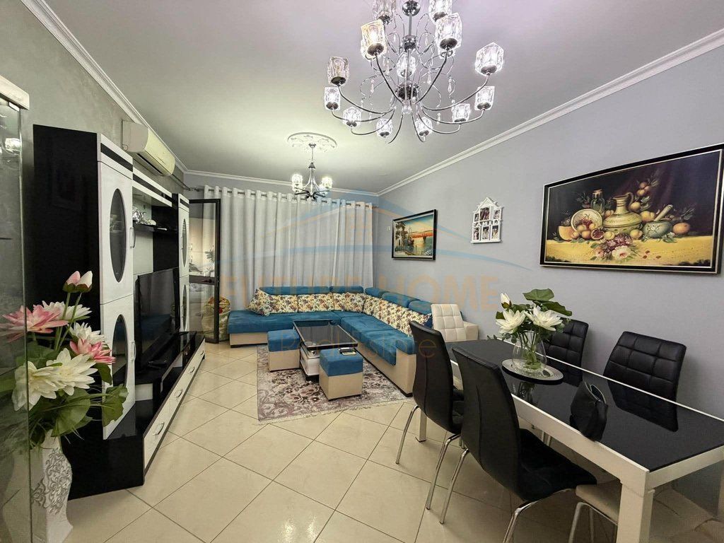 Rent, Apartment 2+1+2, Astir