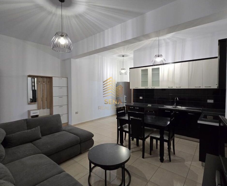 Affitto, Appartamento 1+1, Via Elbasan, 40.000 Leke/mese