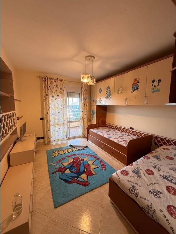 Qera, Apartament 2+1 ,UKD ,Durrës