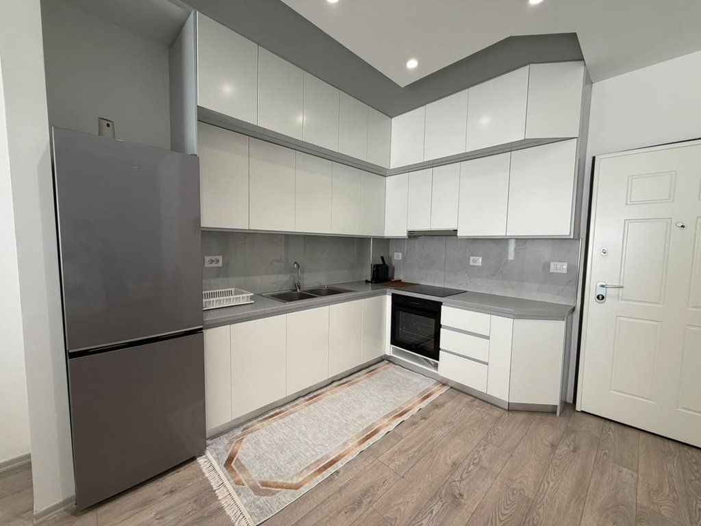 SARANDË, SHESIM APARTAMENT 2+1+2