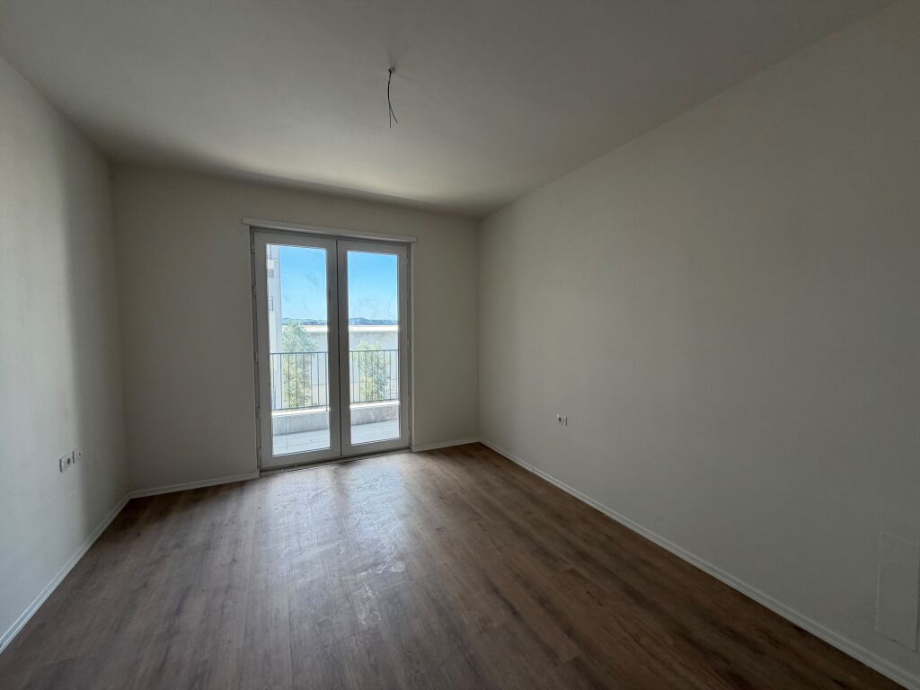 Apartament 2+1 per shitje Univers City !