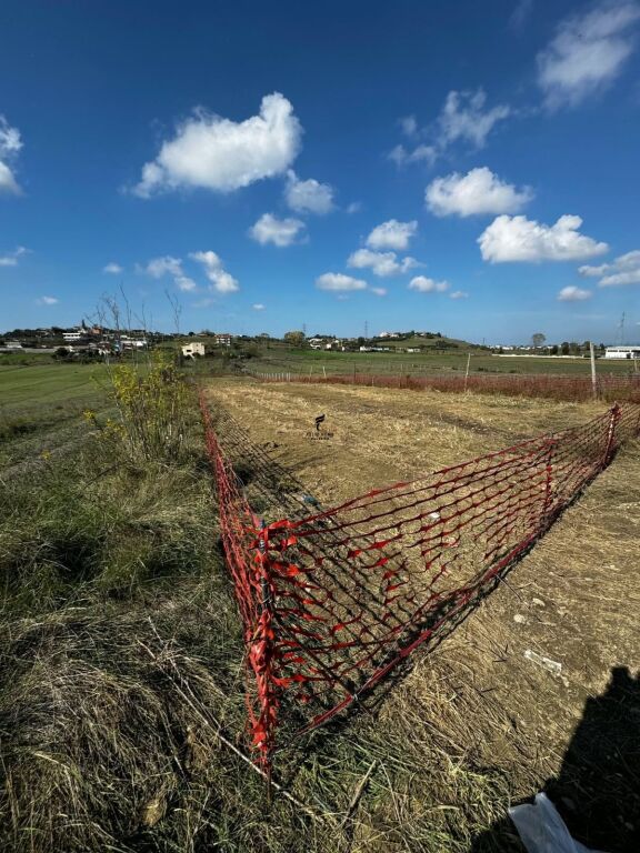 SHITET TOKE ARE 1.000 M2 DURRES 55.000 EURO FH-93264
